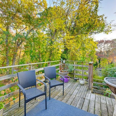 Cozy Dix Hills Apt With Deck About 7 Mi To Beach! Esterno foto