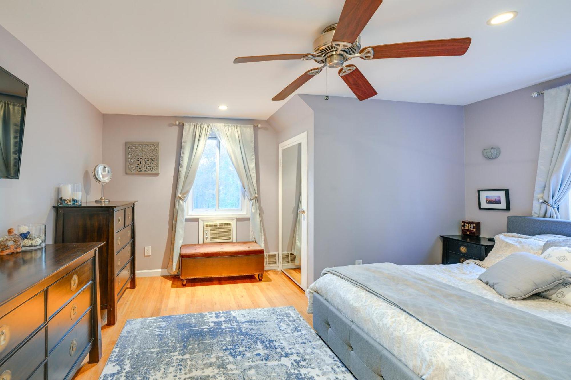 Cozy Dix Hills Apt With Deck About 7 Mi To Beach! Esterno foto
